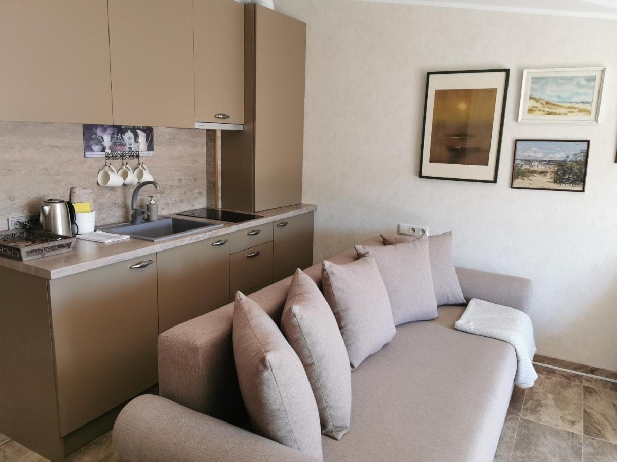 Neringa Apartamentai Palanga Rum bild